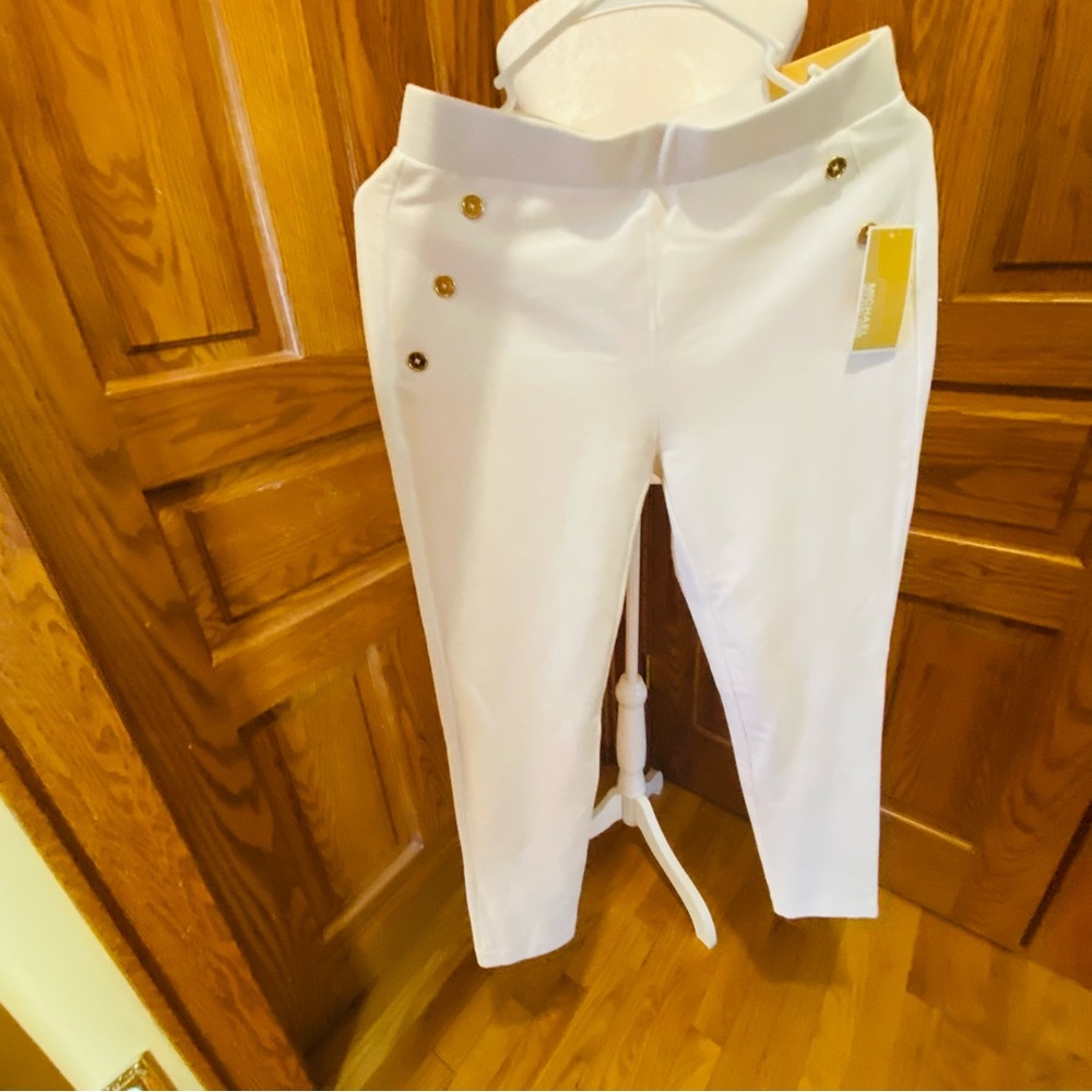 MICHAEL Michael Kors White Leggings with Gold Buttons